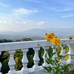 Hotel Bellwood Hills &, Kandy